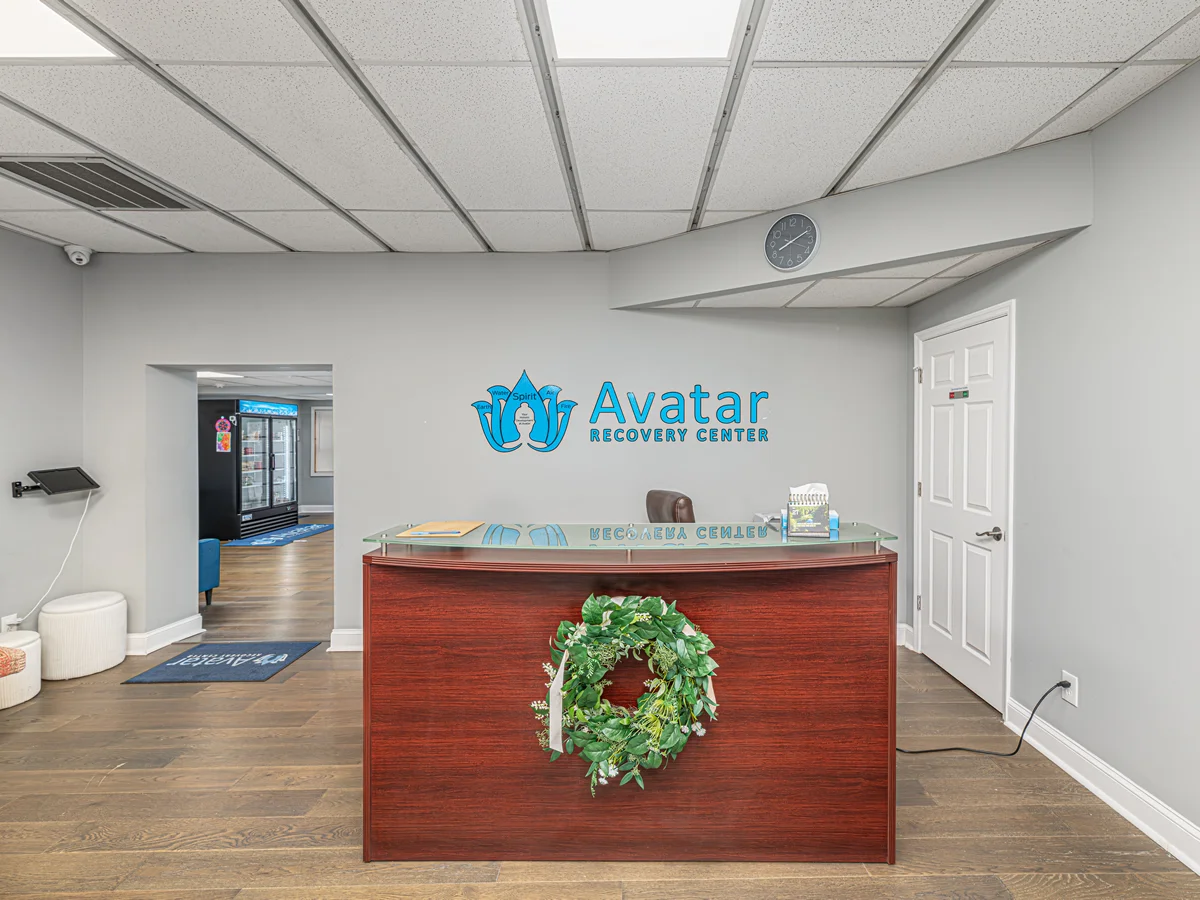Avatar_Recovery_Center_Reception_Area_For_Patients_1200x900 Avatar_Recovery_Center_Facility_Reception_Area_For_Patients